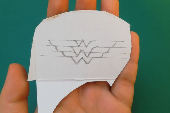 低成本手工制作超级英雄钥匙扣教程-第23张图片-趣作屋