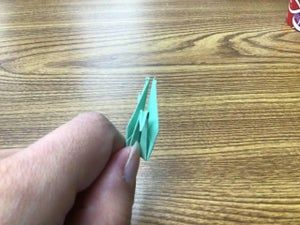 零基础也能学会的折纸鹤教程,简单易懂超实用!-第25张图片-趣作屋 零基础也能学会的折纸鹤教程,简单易懂超实用!-第25张图片-趣作屋