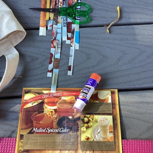 用旧报纸杂志DIY彩色字母手工教程-第13张图片-趣作屋 用旧报纸杂志DIY彩色字母手工教程-第13张图片-趣作屋