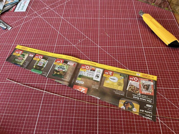 用旧报纸做手工编织篮子教程，简单易学环保又实用-第11张图片-趣作屋