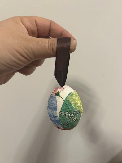 用旧餐巾纸低成本DIY复活节彩蛋,简单又有趣的手工制作教程-第13张图片-趣作屋 用旧餐巾纸低成本DIY复活节彩蛋,简单又有趣的手工制作教程-第13张图片-趣作屋