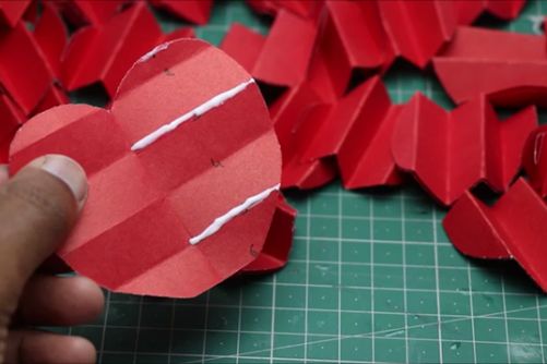 超逼真立体苹果手工制作教程,零基础也能轻松上手!-第21张图片-趣作屋 超逼真立体苹果手工制作教程,零基础也能轻松上手!-第21张图片-趣作屋