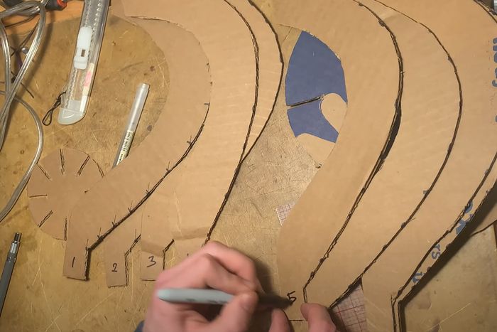 低成本手工制作纸灯笼台灯教程-第5张图片-趣作屋 低成本手工制作纸灯笼台灯教程-第5张图片-趣作屋