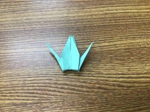 零基础也能学会的折纸鹤教程,简单易懂超实用!-第24张图片-趣作屋 零基础也能学会的折纸鹤教程,简单易懂超实用!-第24张图片-趣作屋