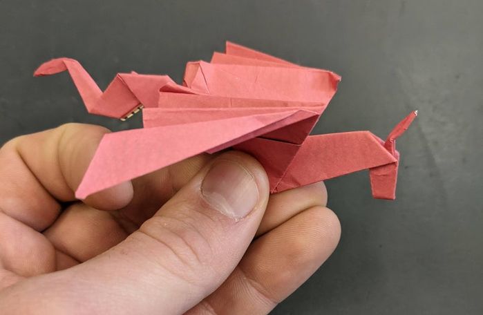 超简单折纸龙教程,一张纸就能搞定!-第26张图片-趣作屋 超简单折纸龙教程,一张纸就能搞定!-第26张图片-趣作屋