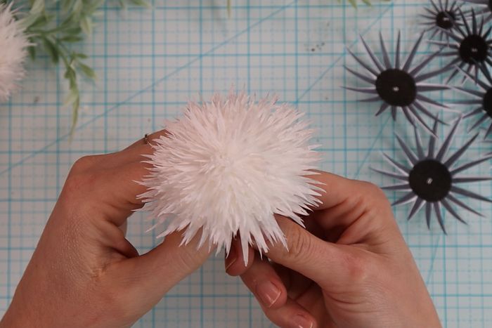 超详细手工纸花制作教程,低成本打造婚礼纪念花束-第7张图片-趣作屋 超详细手工纸花制作教程,低成本打造婚礼纪念花束-第7张图片-趣作屋