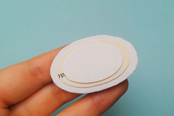 低成本手工制作超级英雄钥匙扣教程-第16张图片-趣作屋