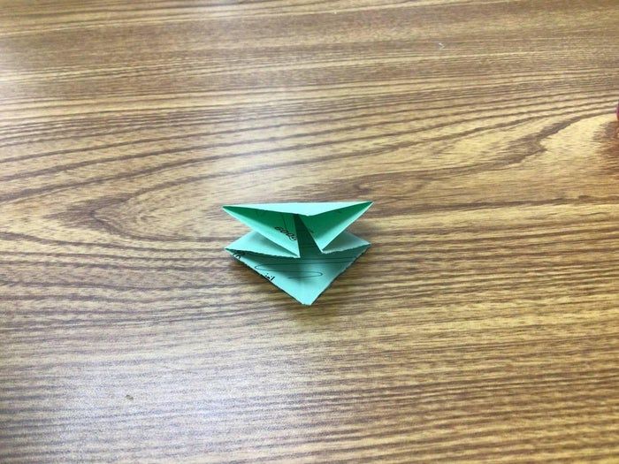 零基础也能学会的折纸鹤教程,简单易懂超实用!-第9张图片-趣作屋 零基础也能学会的折纸鹤教程,简单易懂超实用!-第9张图片-趣作屋