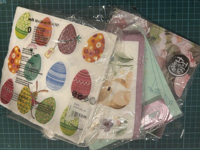 用旧餐巾纸低成本DIY复活节彩蛋,简单又有趣的手工制作教程-第5张图片-趣作屋 用旧餐巾纸低成本DIY复活节彩蛋,简单又有趣的手工制作教程-第5张图片-趣作屋