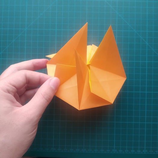 手工折纸教程：用20厘米彩纸折出π符号硬币折纸-第21张图片-趣作屋