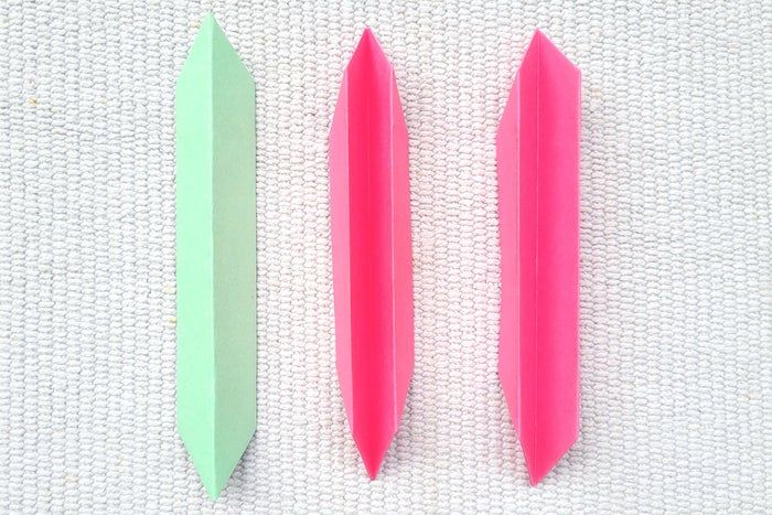 超简单折纸睡莲教程,零基础也能轻松学会-第17张图片-趣作屋 超简单折纸睡莲教程,零基础也能轻松学会-第17张图片-趣作屋