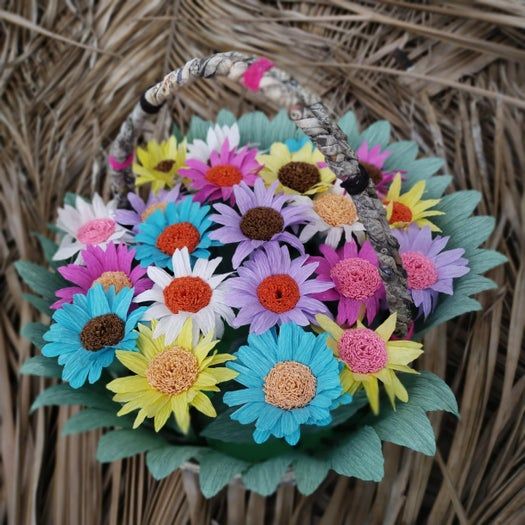 超详细纸艺花篮制作教程，用皱纹纸轻松DIY非洲菊花束-第3张图片-趣作屋