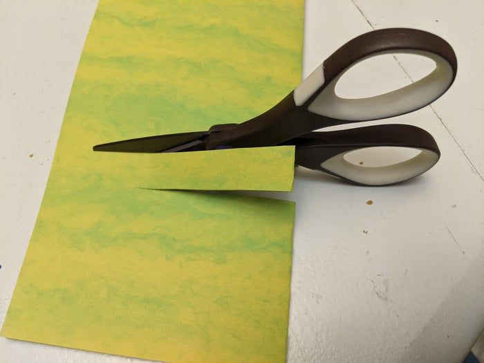 低成本手工制作白色纸花教程,轻松打造创意花束-第4张图片-趣作屋 低成本手工制作白色纸花教程,轻松打造创意花束-第4张图片-趣作屋