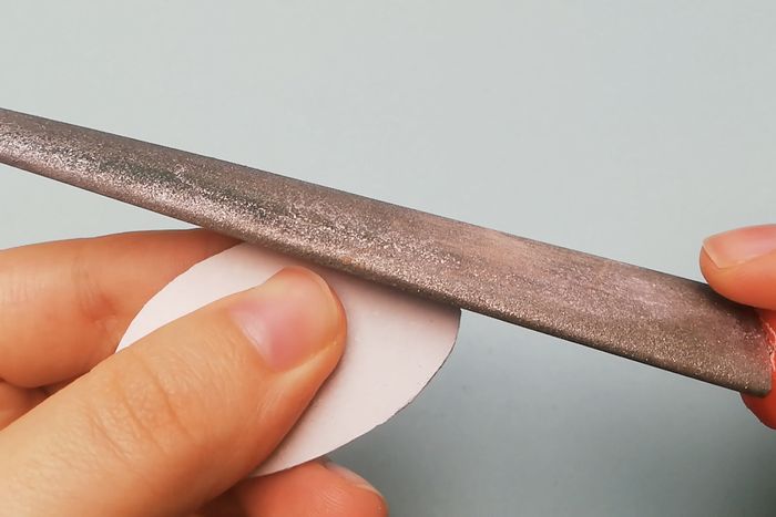 低成本手工制作超级英雄钥匙扣教程-第7张图片-趣作屋