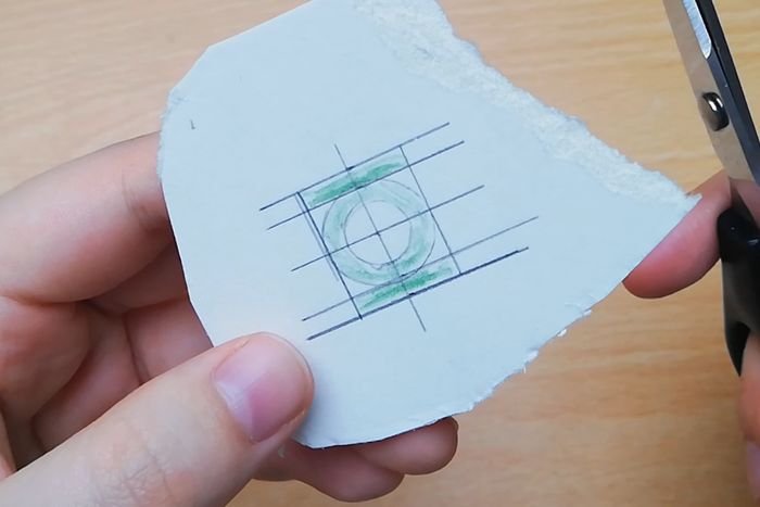 低成本手工制作超级英雄钥匙扣教程-第8张图片-趣作屋