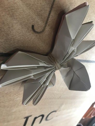 零基础也能轻松折出莲花折纸变体,附详细步骤与创意装饰-第19张图片-趣作屋 零基础也能轻松折出莲花折纸变体,附详细步骤与创意装饰-第19张图片-趣作屋