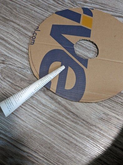 旧书DIY复古风装饰花环教程-第7张图片-趣作屋 旧书DIY复古风装饰花环教程-第7张图片-趣作屋