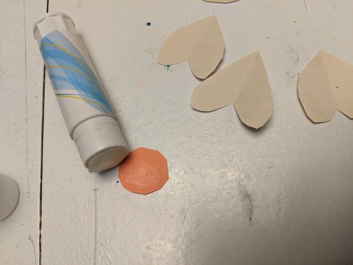 低成本手工制作白色纸花教程,轻松打造创意花束-第15张图片-趣作屋 低成本手工制作白色纸花教程,轻松打造创意花束-第15张图片-趣作屋