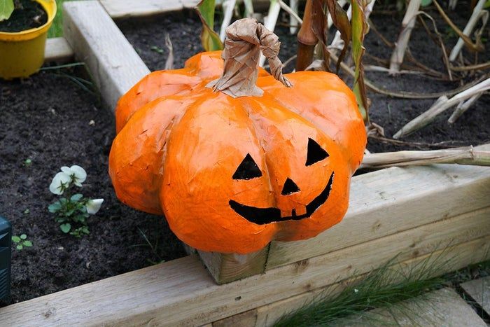 低成本手工制作万圣节南瓜灯教程-第1张图片-趣作屋 低成本手工制作万圣节南瓜灯教程-第1张图片-趣作屋