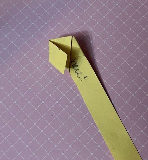 高效折纸星星教程：许愿好运的简单手工制作方法-第12张图片-趣作屋