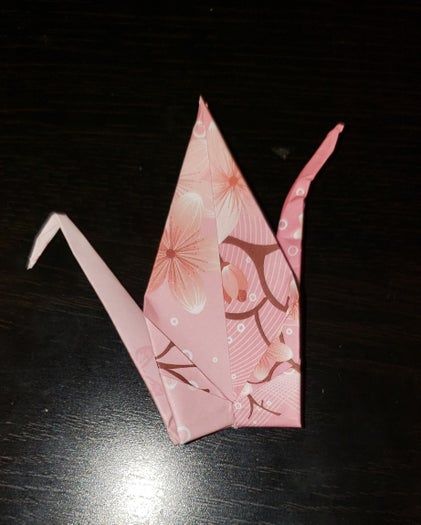 超简单千纸鹤折法教程,一学就会的手工折纸指南-第14张图片-趣作屋