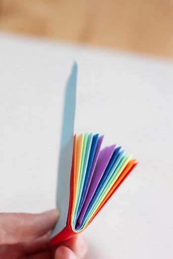 超简单手工DIY彩虹迷你纸钱包教程-第12张图片-趣作屋