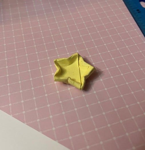 高效折纸星星教程：许愿好运的简单手工制作方法-第19张图片-趣作屋