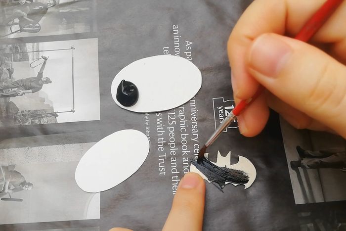 低成本手工制作超级英雄钥匙扣教程-第19张图片-趣作屋