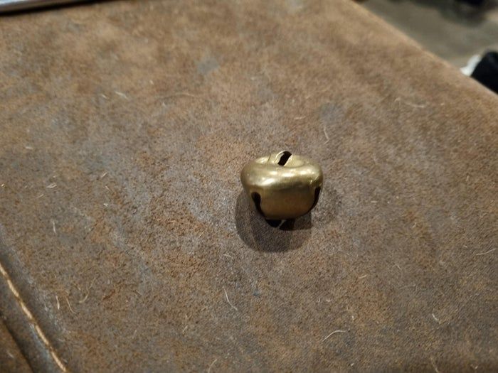 手工制作猫咪玩具教程，简单又实用-第5张图片-趣作屋