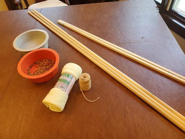 自制防洒狗碗悬挂架教程，轻松解决狗狗踢翻饭碗问题-第2张图片-趣作屋