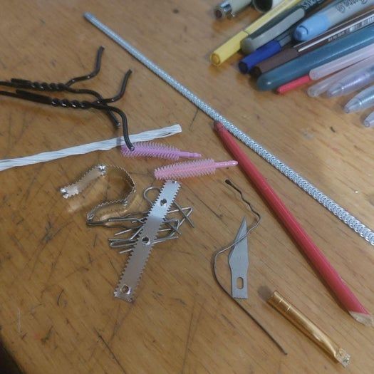 废旧圆珠笔大改造，轻松制作多功能手工工具-第3张图片-趣作屋