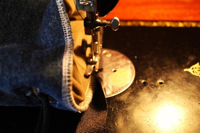 用旧牛仔裤DIY结实耐用的粉笔袋教程-第37张图片-趣作屋 用旧牛仔裤DIY结实耐用的粉笔袋教程-第37张图片-趣作屋