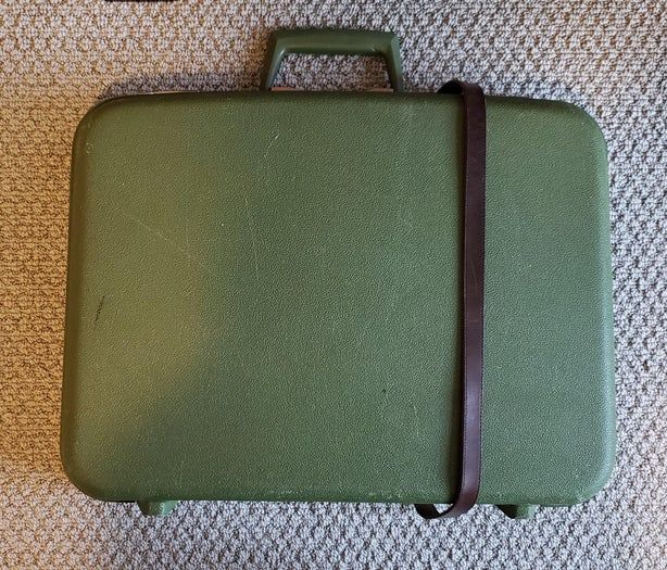 用复古行李箱打造国家公园贴纸墙面艺术-第18张图片-趣作屋 用复古行李箱打造国家公园贴纸墙面艺术-第18张图片-趣作屋