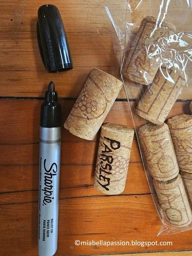 简单制作厨房香草标签教程-第3张图片-趣作屋 简单制作厨房香草标签教程-第3张图片-趣作屋