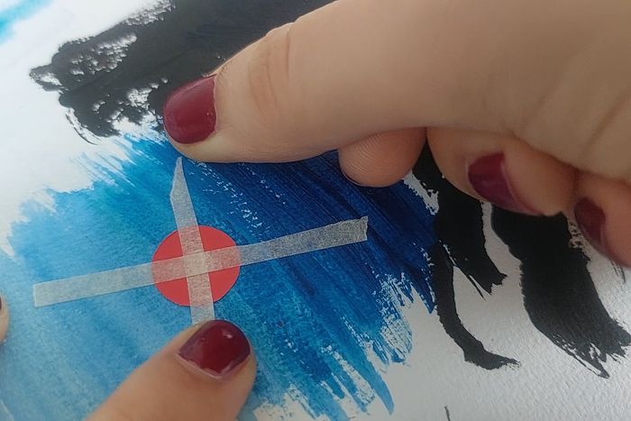 用饮料罐制作佩吉·卡特和美国队长盾牌配饰教程-第26张图片-趣作屋 用饮料罐制作佩吉·卡特和美国队长盾牌配饰教程-第26张图片-趣作屋