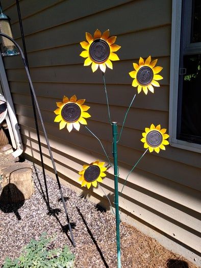 用猫粮罐头制作防水向日葵装饰品教程-第19张图片-趣作屋