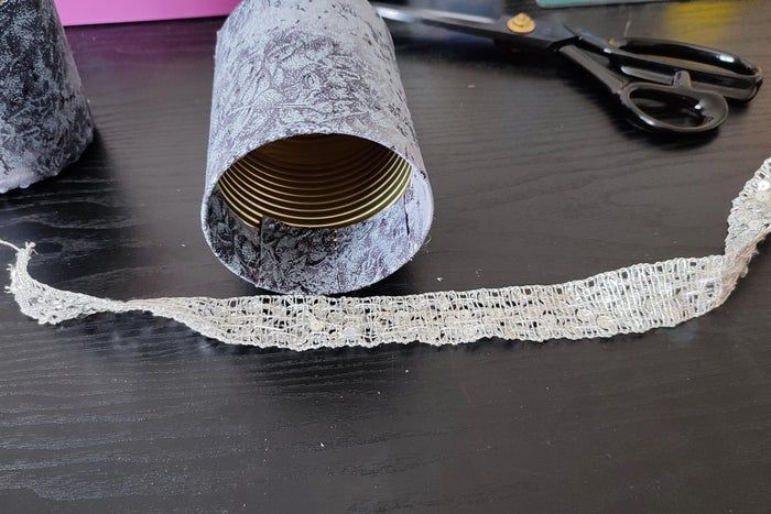 废旧布料和罐头变身创意笔筒教程-第21张图片-趣作屋 废旧布料和罐头变身创意笔筒教程-第21张图片-趣作屋