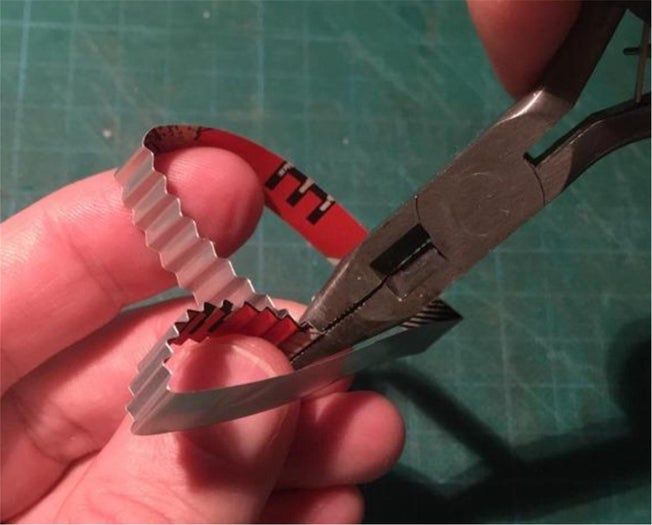 用饮料罐制作迷你森林装饰树教程-第7张图片-趣作屋 用饮料罐制作迷你森林装饰树教程-第7张图片-趣作屋