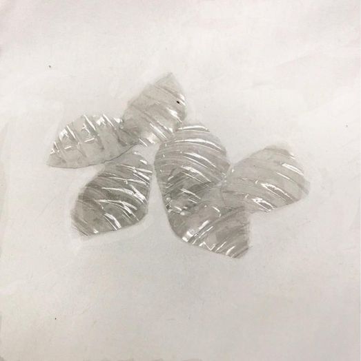 用回收塑料瓶制作多彩灯串花朵教程-第7张图片-趣作屋