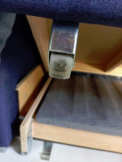 用酒瓶软木塞修复轮子衬垫的环保教程-第2张图片-趣作屋