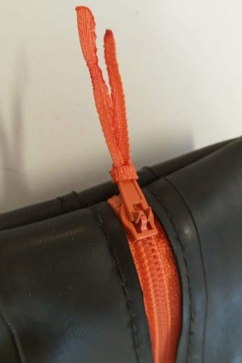 废旧自行车内胎制作拉链包教程-第27张图片-趣作屋 废旧自行车内胎制作拉链包教程-第27张图片-趣作屋