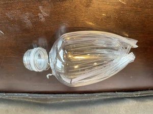 塑料瓶变废为宝：简单几步做出美丽花朵装饰-第10张图片-趣作屋