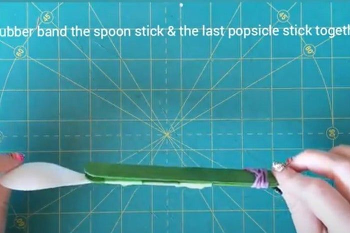 简单材料制作弹射器教程-第4张图片-趣作屋 简单材料制作弹射器教程-第4张图片-趣作屋