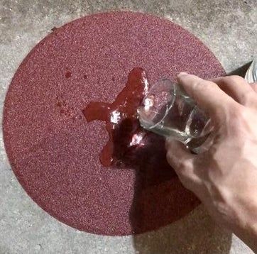 废旧瓶子改造创意教程:制作实用瓶盖容器-第3张图片-趣作屋 废旧瓶子改造创意教程:制作实用瓶盖容器-第3张图片-趣作屋