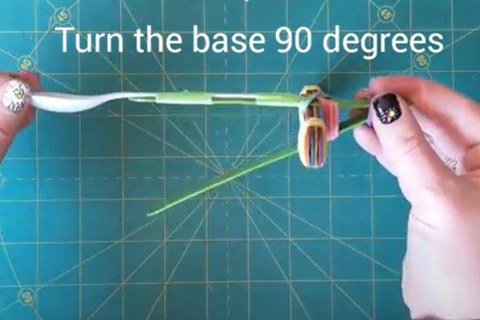 简单材料制作弹射器教程-第8张图片-趣作屋 简单材料制作弹射器教程-第8张图片-趣作屋