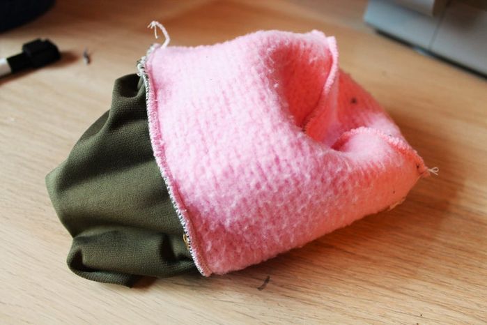 用旧牛仔裤DIY结实耐用的粉笔袋教程-第28张图片-趣作屋 用旧牛仔裤DIY结实耐用的粉笔袋教程-第28张图片-趣作屋