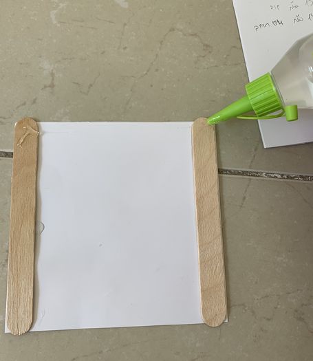 用冰淇淋棒制作环保笔筒的创意教程-第7张图片-趣作屋