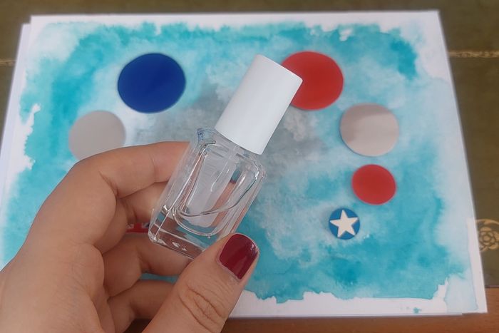 用饮料罐制作佩吉·卡特和美国队长盾牌配饰教程-第33张图片-趣作屋 用饮料罐制作佩吉·卡特和美国队长盾牌配饰教程-第33张图片-趣作屋