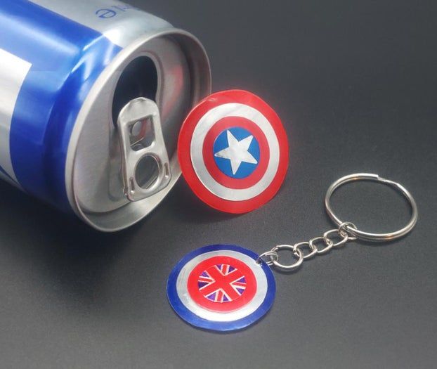 用饮料罐制作佩吉·卡特和美国队长盾牌配饰教程-第46张图片-趣作屋 用饮料罐制作佩吉·卡特和美国队长盾牌配饰教程-第46张图片-趣作屋