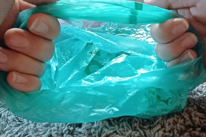 用塑料袋DIY手链教程-第4张图片-趣作屋 用塑料袋DIY手链教程-第4张图片-趣作屋